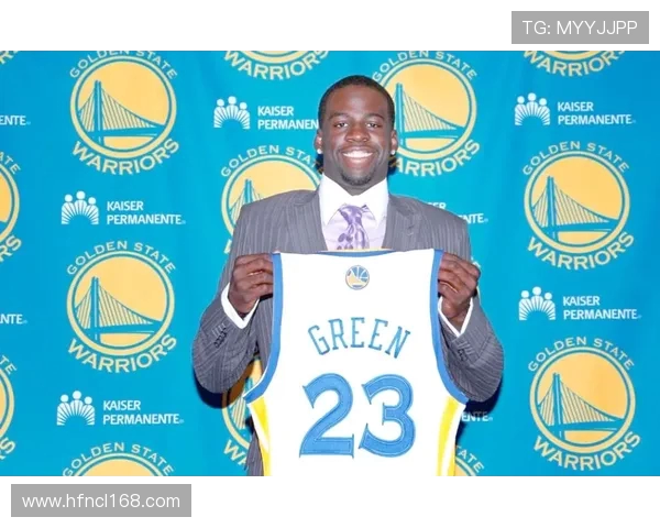 NBA球员德雷蒙德·格林个人数据及技术特点解析 NBA球员德雷蒙德·格林个人数据及技术特点解析